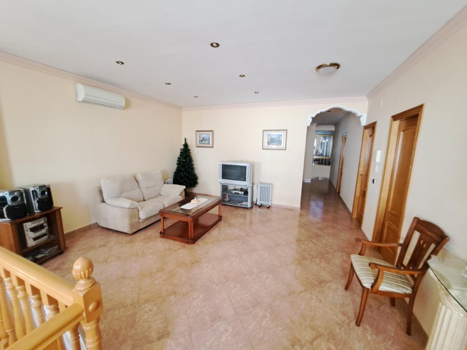 4 soveværelse Byhus til salg i Rafelguaraf med garage - € 260.000 (Ref: 8339972)