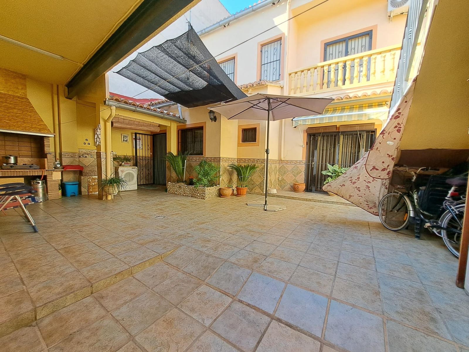 4 soveværelse Byhus til salg i Rafelguaraf med garage - € 260.000 (Ref: 8339972)