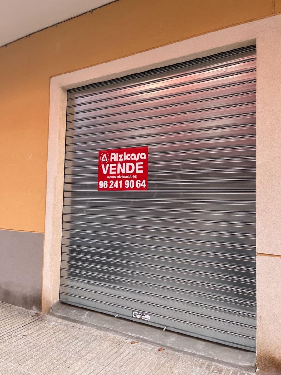 Commercieel te koop in Alzira - € 65.000 (Ref: 8363174)