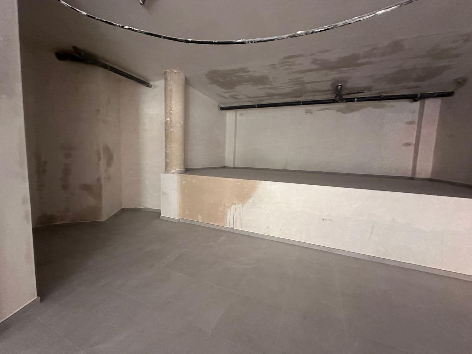 Commercieel te koop in Alzira - € 65.000 (Ref: 8363174)