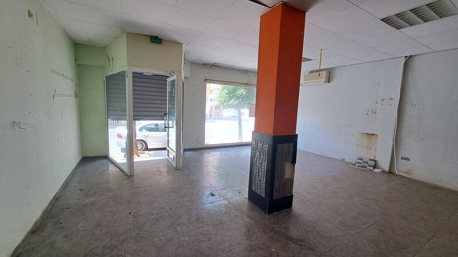 Local Commercial à vendre à Carcaixent - 70 000 € (Ref: 8373753)