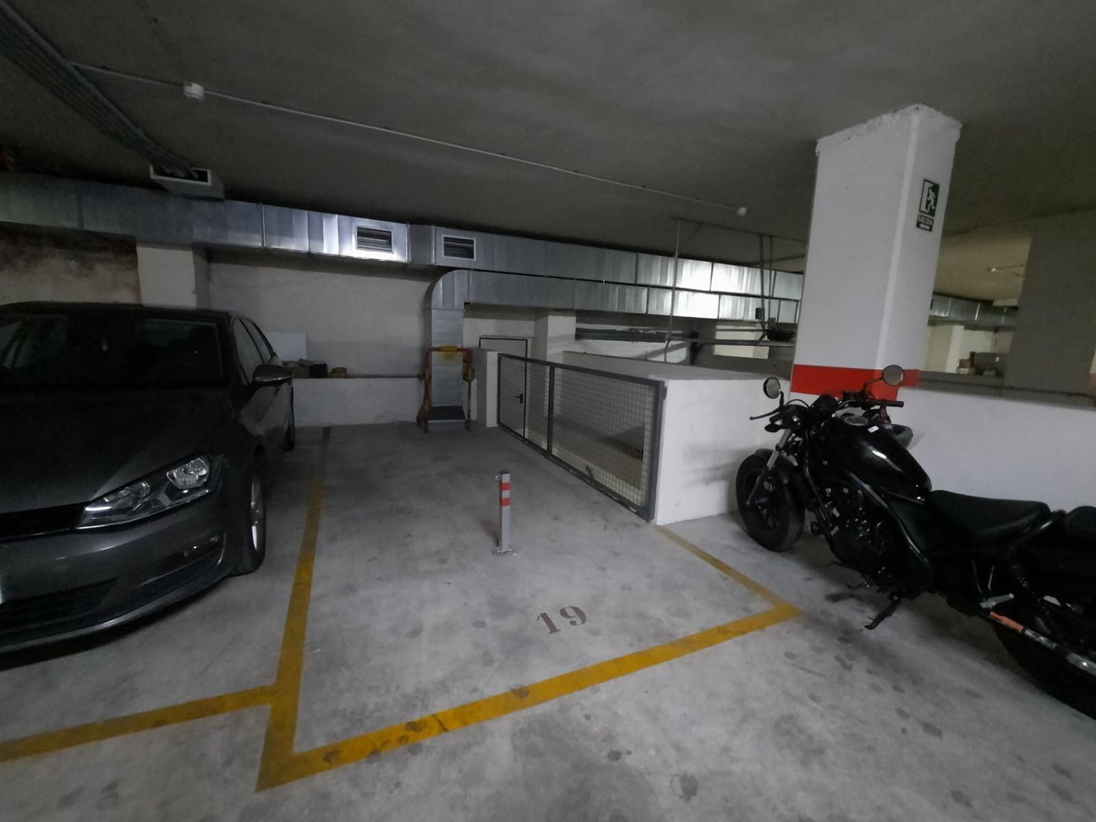 Garage til salg i Alzira - € 10.000 (Ref: 8423357)