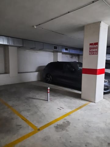 Garage til salg i Alzira - € 10.000 (Ref: 8423358)