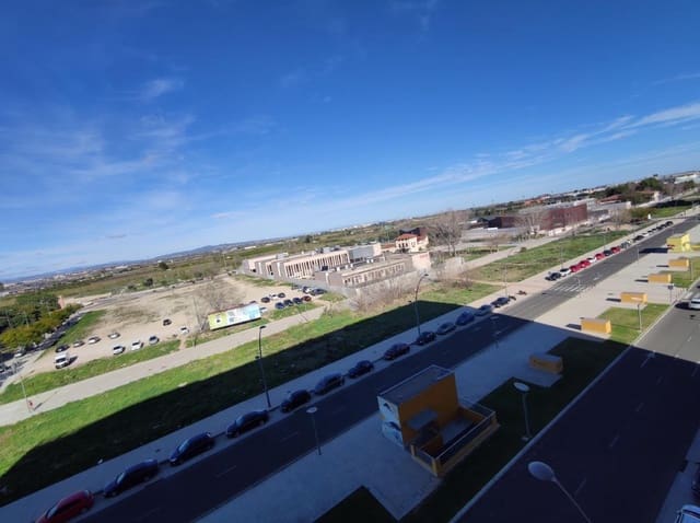 Garage for sale in Alzira - € 8,500 (Ref: 8452592)