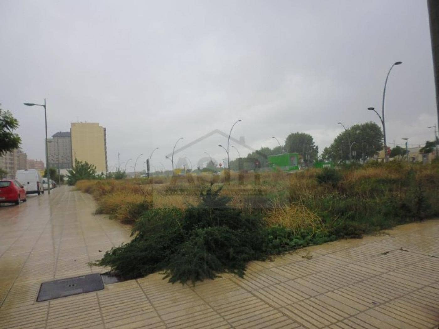 Garagem para venda em Alzira - 8 500 € (Ref: 8452592)