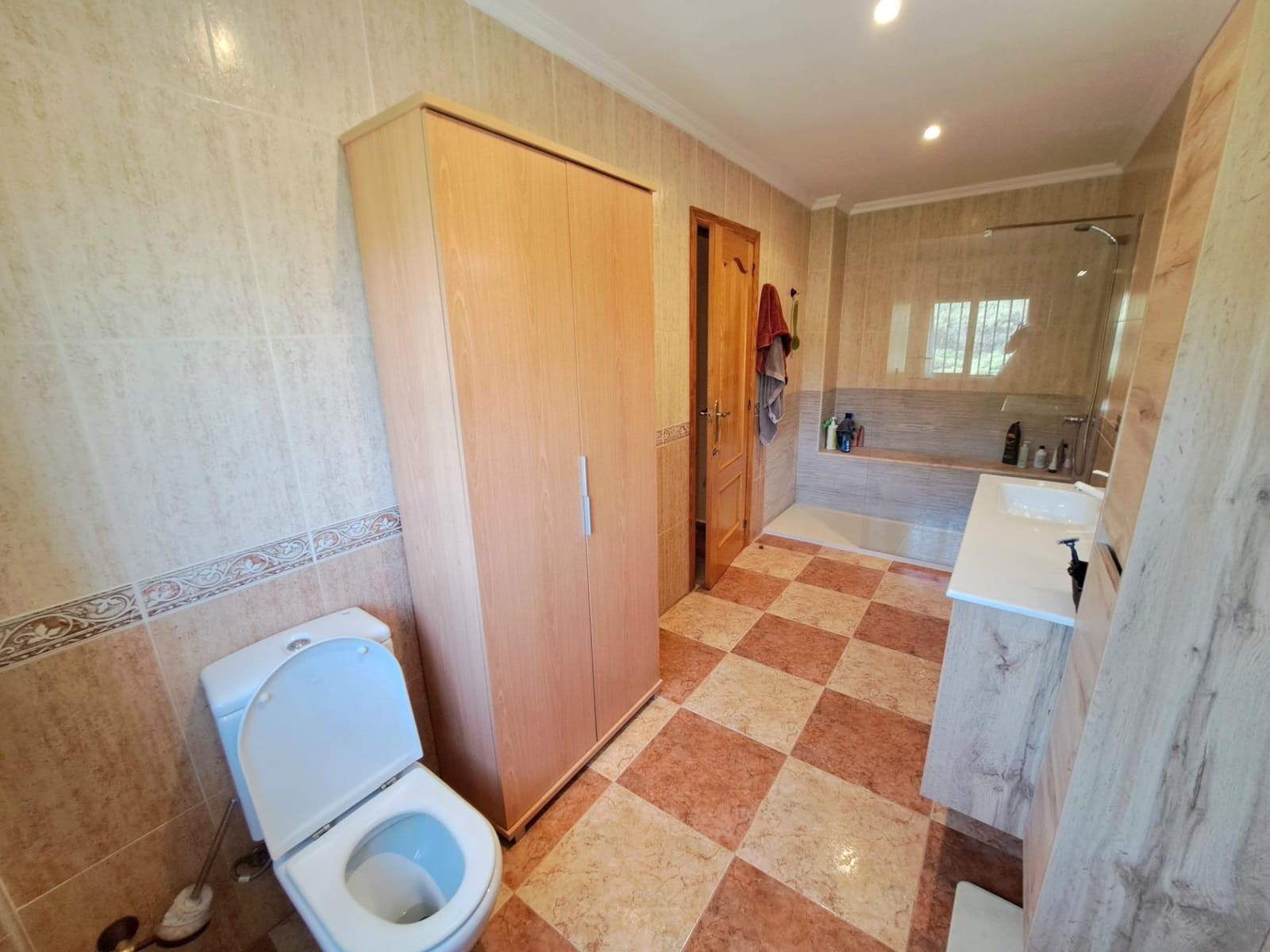 4 chambre Villa/Maison à vendre à Alzira avec piscine - 390 000 € (Ref: 8463612)