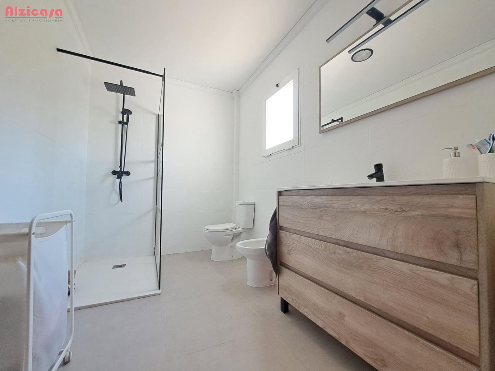 3 sypialnia Willa na sprzedaż w Alzira z basenem - 390 000 € (Ref: 8468030)