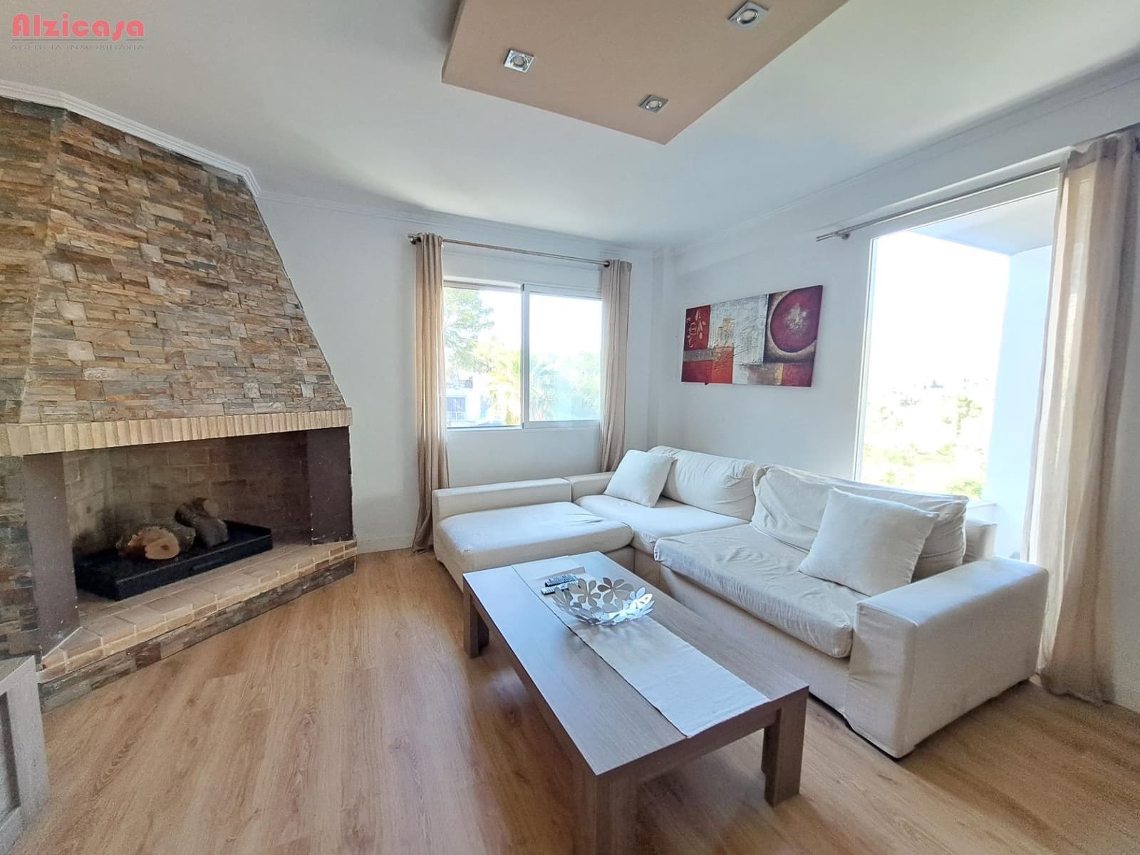 3 bedroom Villa for sale in Alzira with pool - € 390,000 (Ref: 8468030)