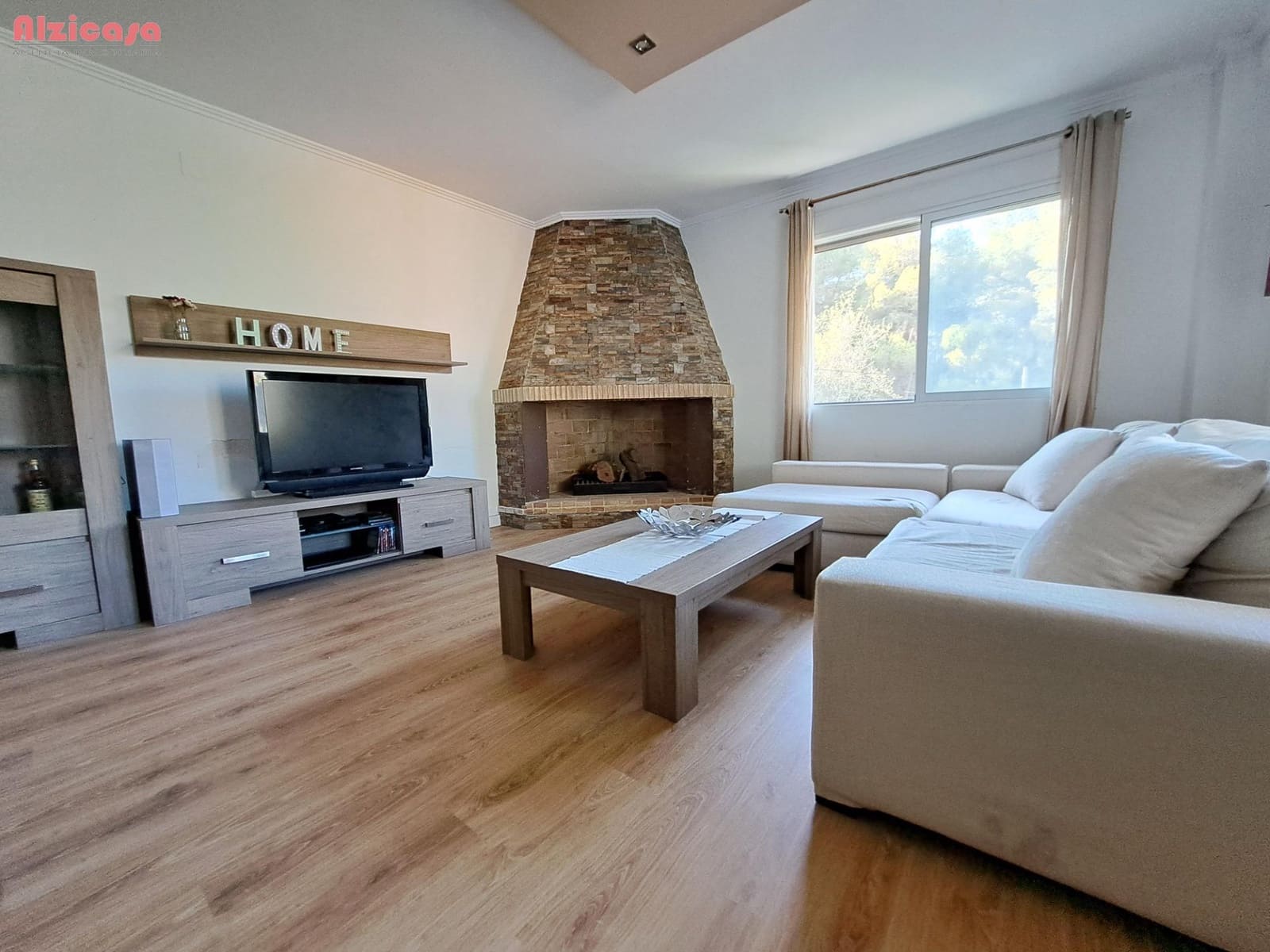 3 bedroom Villa for sale in Alzira with pool - € 390,000 (Ref: 8468030)