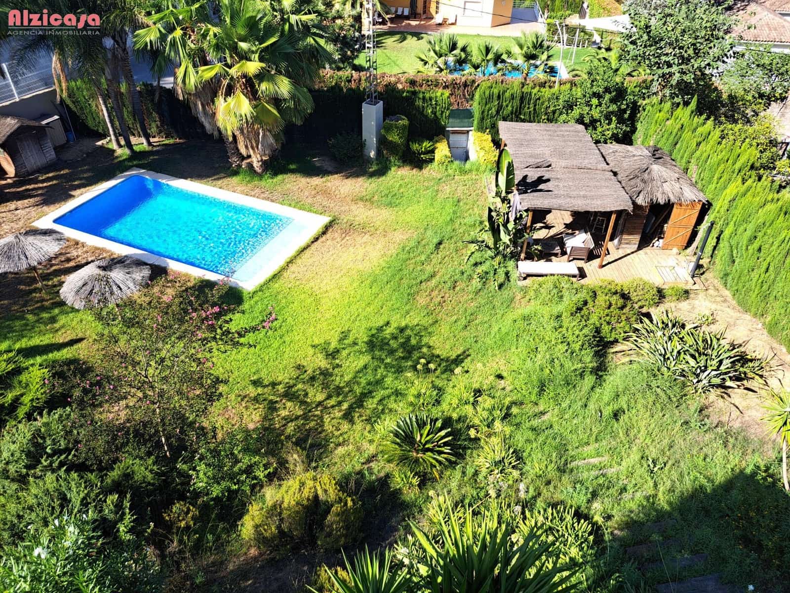 3 bedroom Villa for sale in Alzira with pool - € 390,000 (Ref: 8468030)