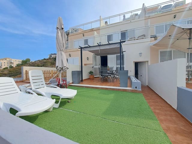 4 quarto Moradia em Banda para arrendar em Cullera com piscina - 1 400 € (Ref: 8484731)