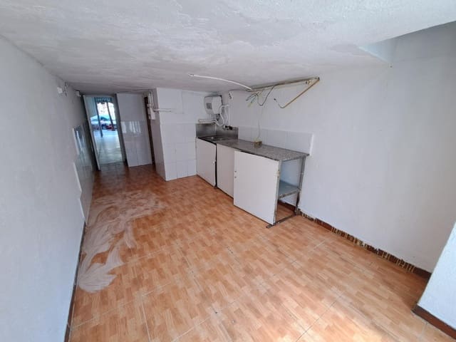 Erhverv til leje i Alzira - € 500 (Ref: 8484732)