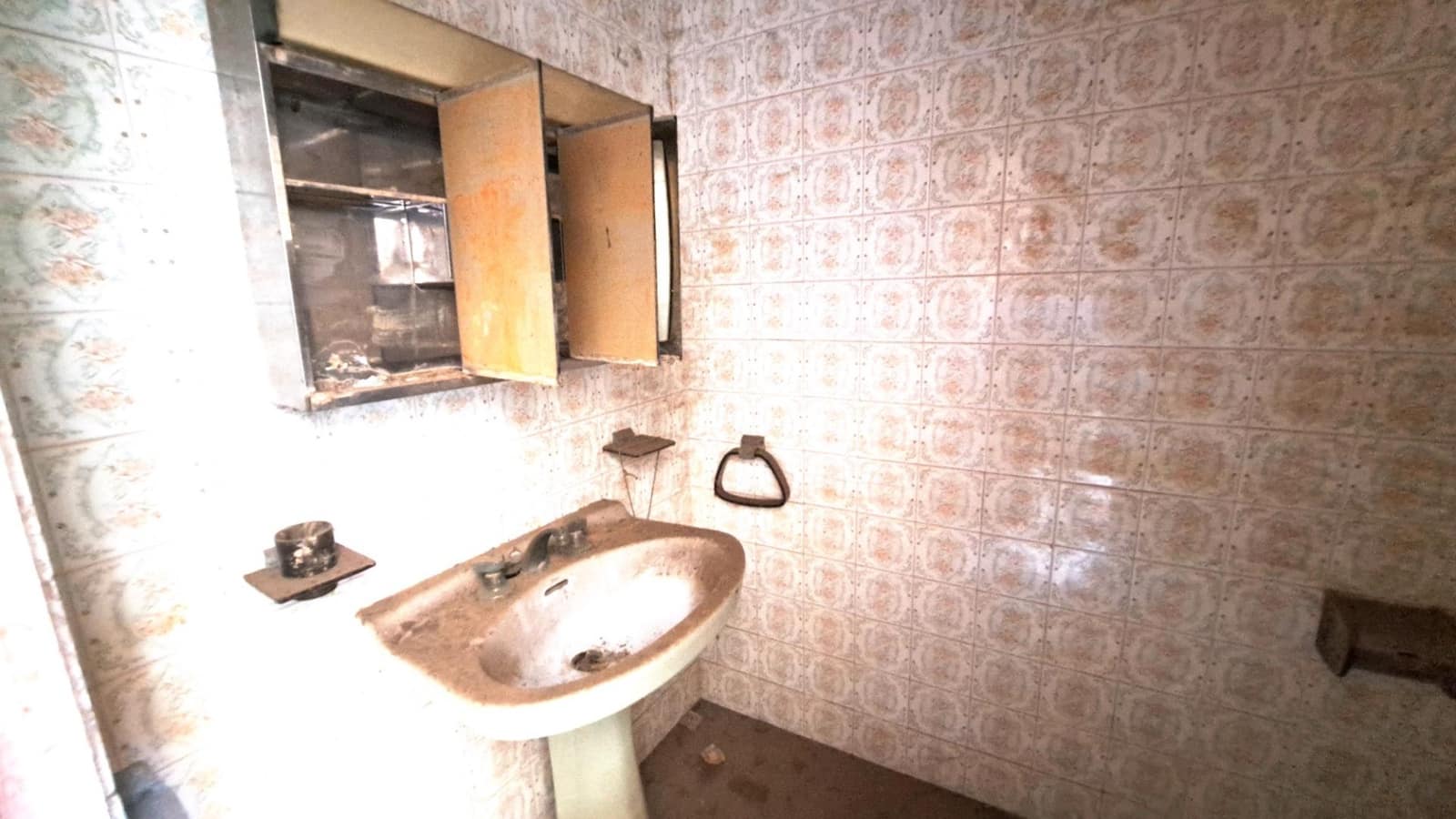 4 soveværelse Byhus til salg i Carcaixent - € 165.000 (Ref: 8491149)