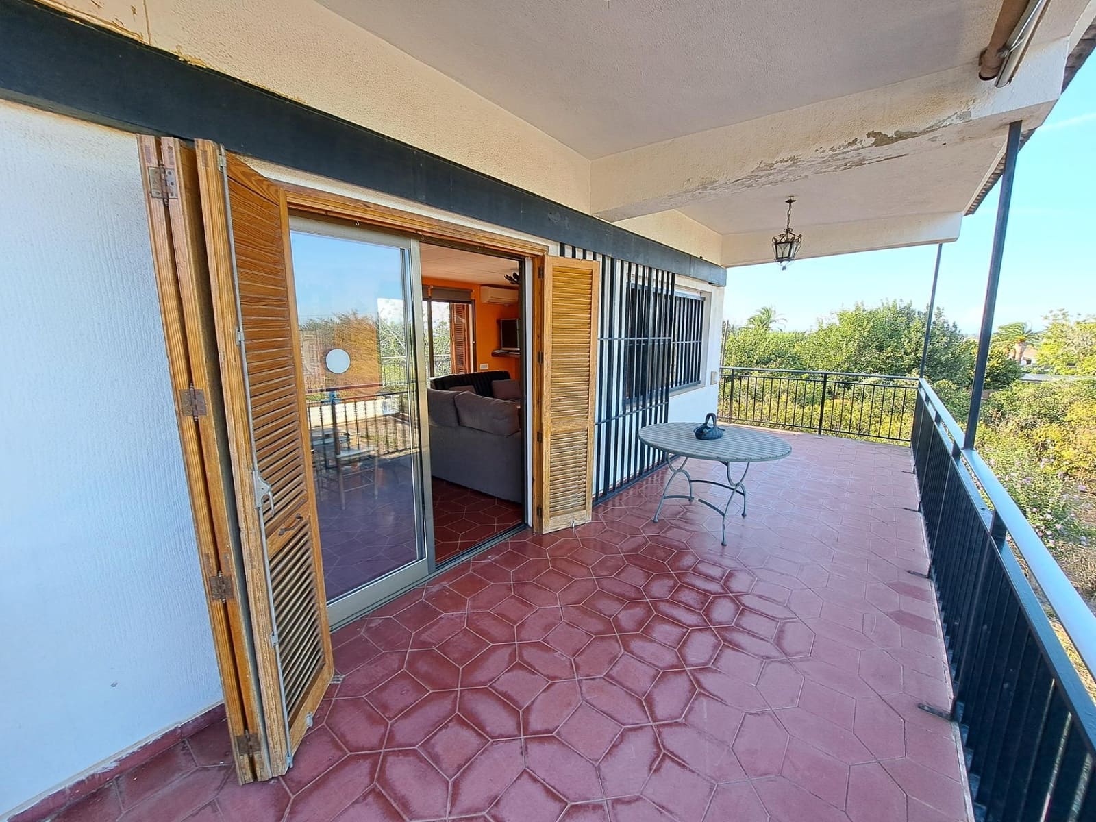 4 sypialnia Willa na sprzedaż w Alzira z basenem garażem - 500 000 € (Ref: 8534190)