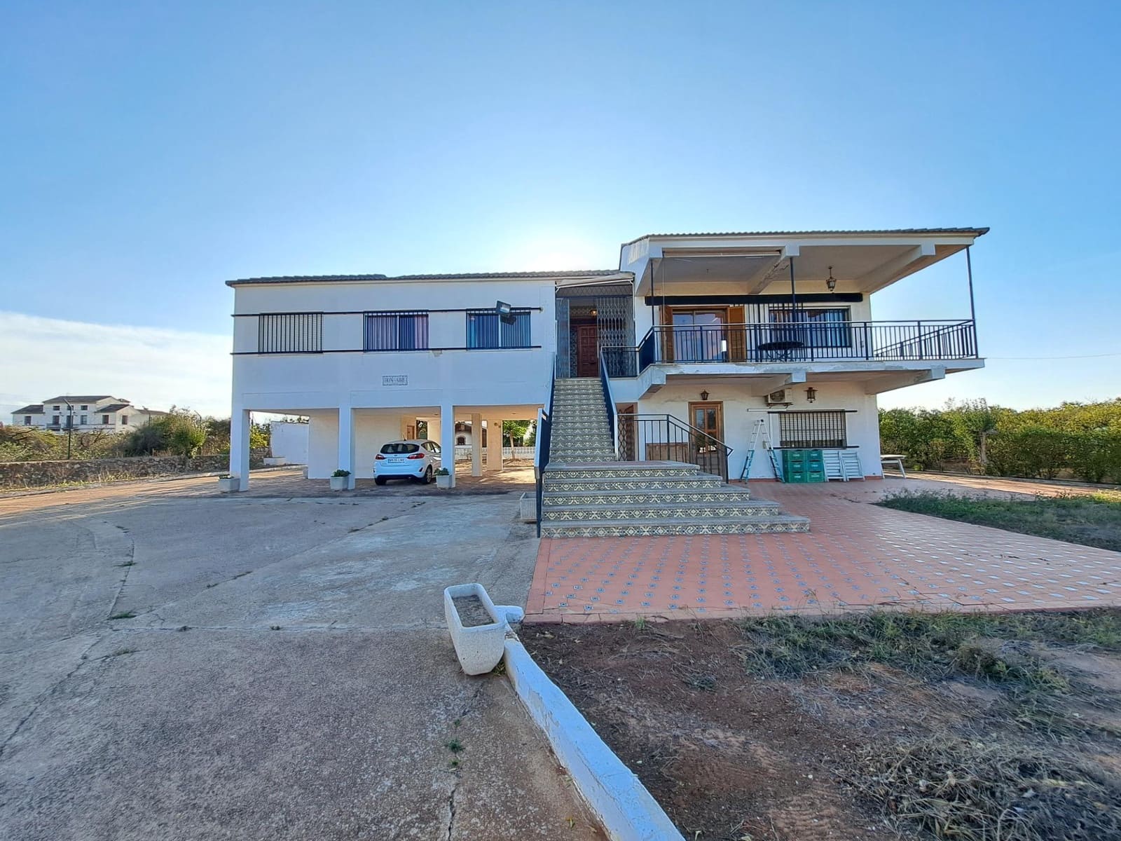 4 sypialnia Willa na sprzedaż w Alzira z basenem garażem - 500 000 € (Ref: 8534190)