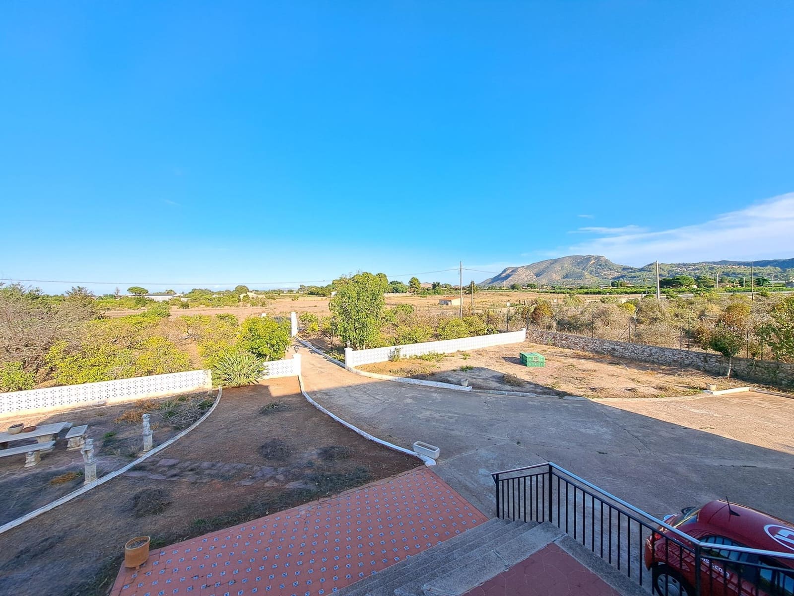 4 sypialnia Willa na sprzedaż w Alzira z basenem garażem - 500 000 € (Ref: 8534190)