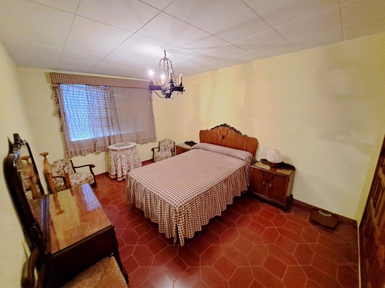 4 sypialnia Willa na sprzedaż w Alzira z basenem garażem - 500 000 € (Ref: 8534190)