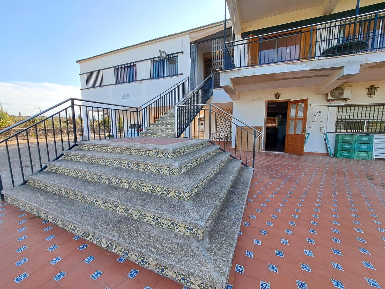 4 sypialnia Willa na sprzedaż w Alzira z basenem garażem - 500 000 € (Ref: 8534190)