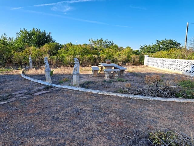 4 slaapkamer Villa te koop in Alzira met zwembad garage - € 500.000 (Ref: 8534190)