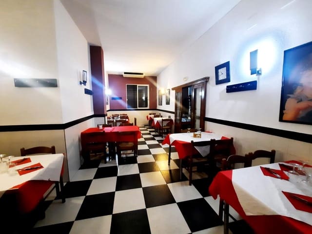 Business for sale in L'Alcúdia - € 330,000 (Ref: 8534192)