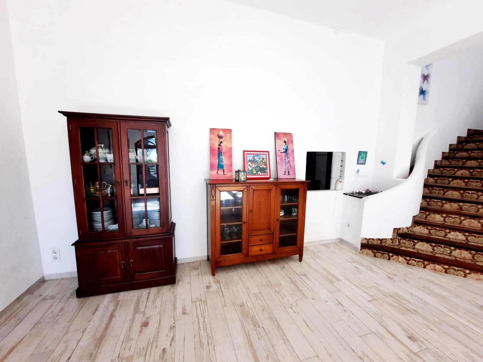 4 soverom Finca/Herregård til salgs i Alberic med svømmebasseng - € 620 000 (Ref: 8561638)