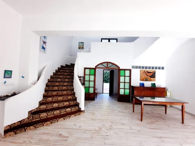 4 soverom Finca/Herregård til salgs i Alberic med svømmebasseng - € 620 000 (Ref: 8561638)