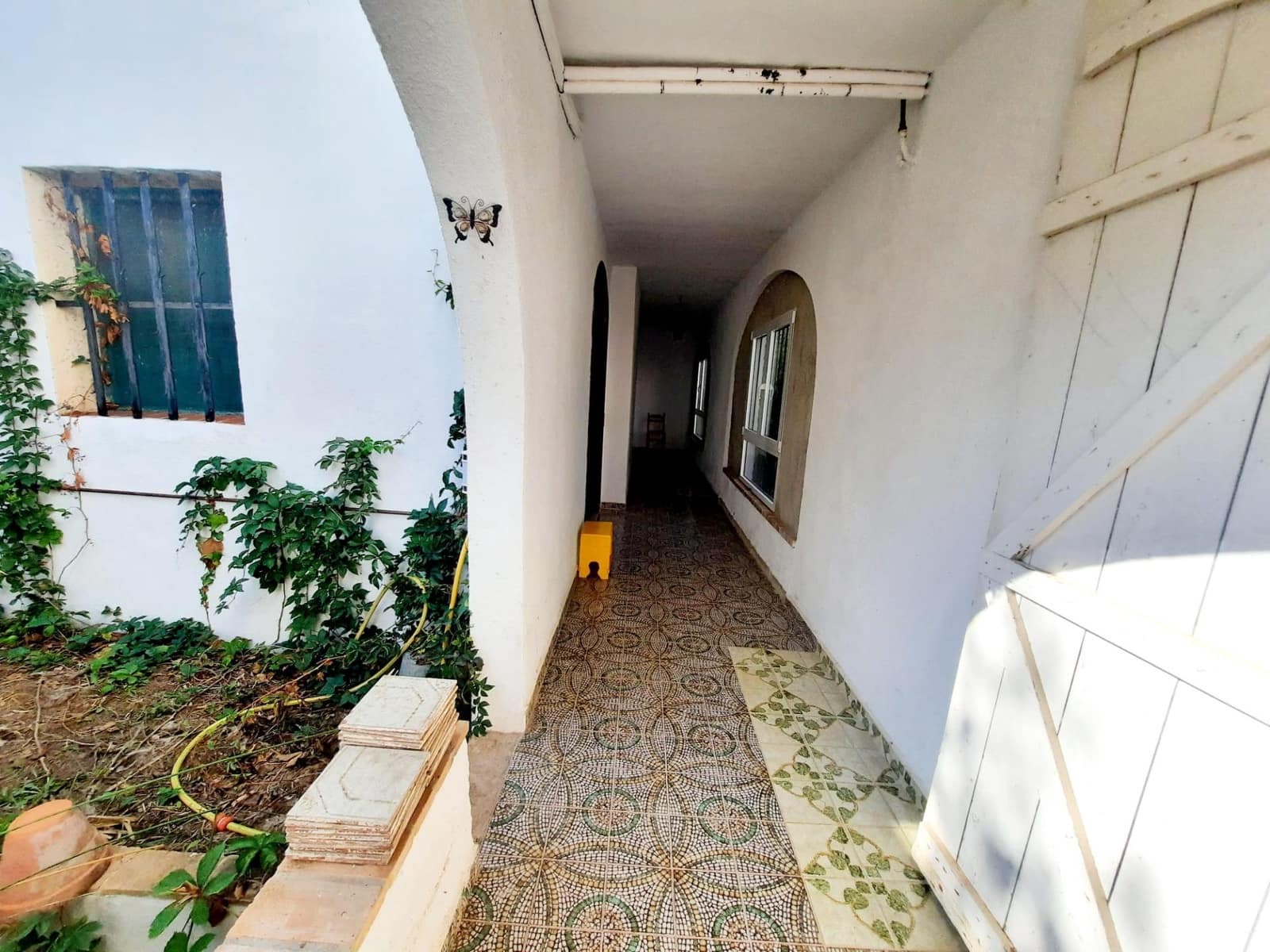 4 soverom Finca/Herregård til salgs i Alberic med svømmebasseng - € 620 000 (Ref: 8561638)