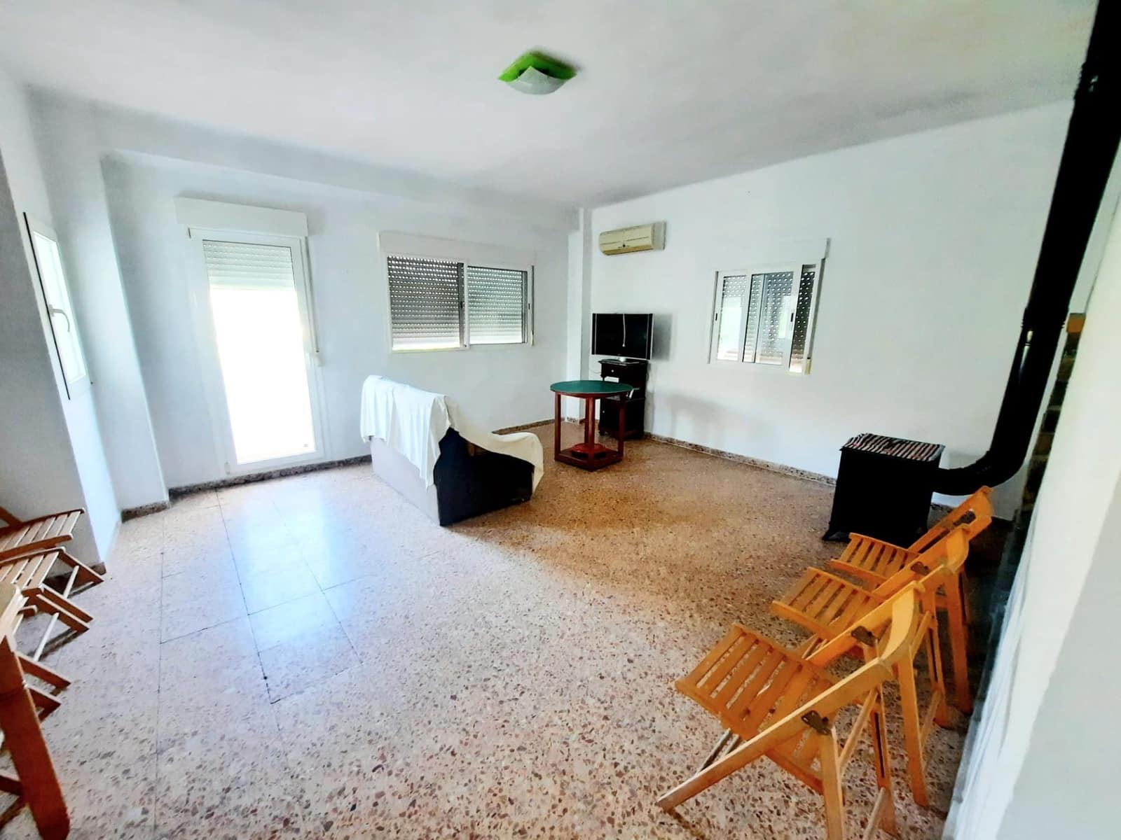 4 soverom Finca/Herregård til salgs i Alberic med svømmebasseng - € 620 000 (Ref: 8561638)