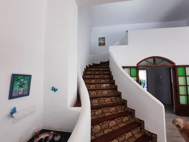 4 soverom Finca/Herregård til salgs i Alberic med svømmebasseng - € 620 000 (Ref: 8561638)