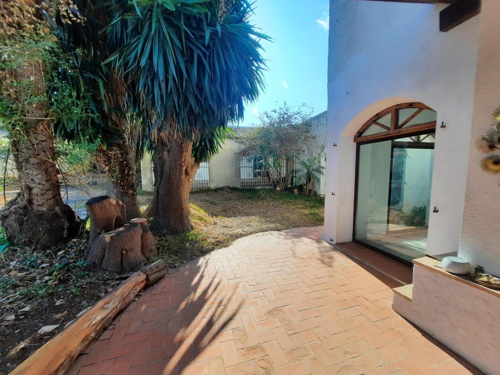 4 soverom Finca/Herregård til salgs i Alberic med svømmebasseng - € 620 000 (Ref: 8561638)