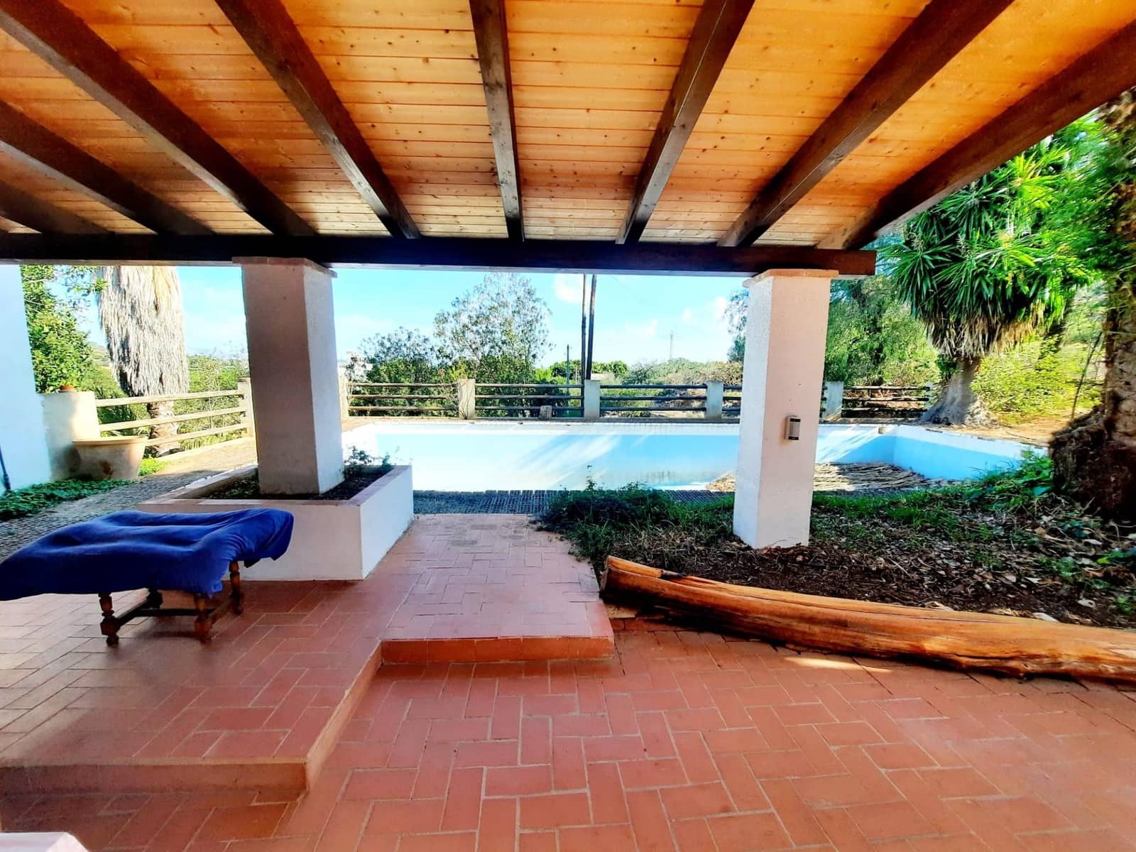 4 soverom Finca/Herregård til salgs i Alberic med svømmebasseng - € 620 000 (Ref: 8561638)