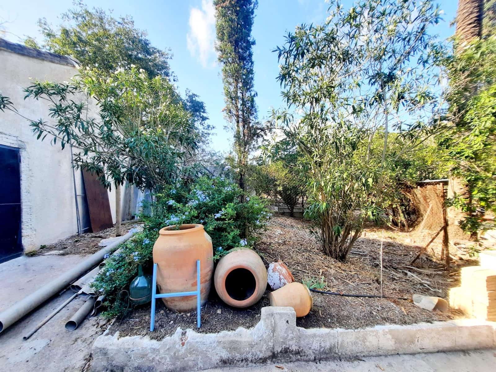 4 soverom Finca/Herregård til salgs i Alberic med svømmebasseng - € 620 000 (Ref: 8561638)