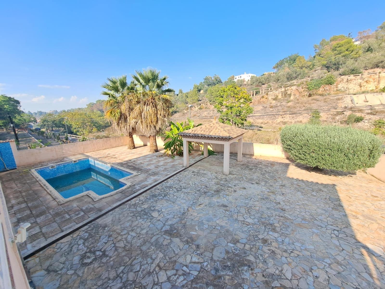 3 soveværelse Villa til salg i Alzira med swimmingpool garage - € 380.000 (Ref: 8615168)