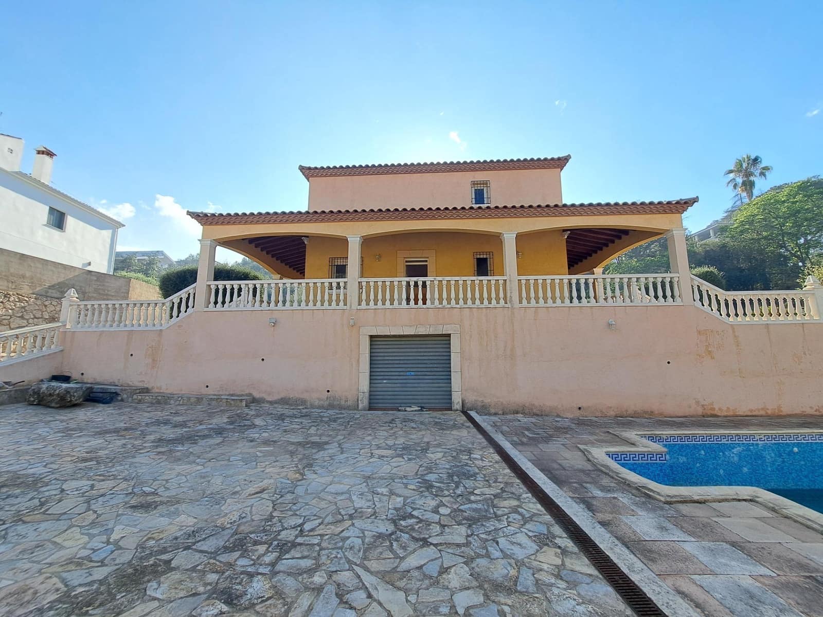 3 soveværelse Villa til salg i Alzira med swimmingpool garage - € 380.000 (Ref: 8615168)