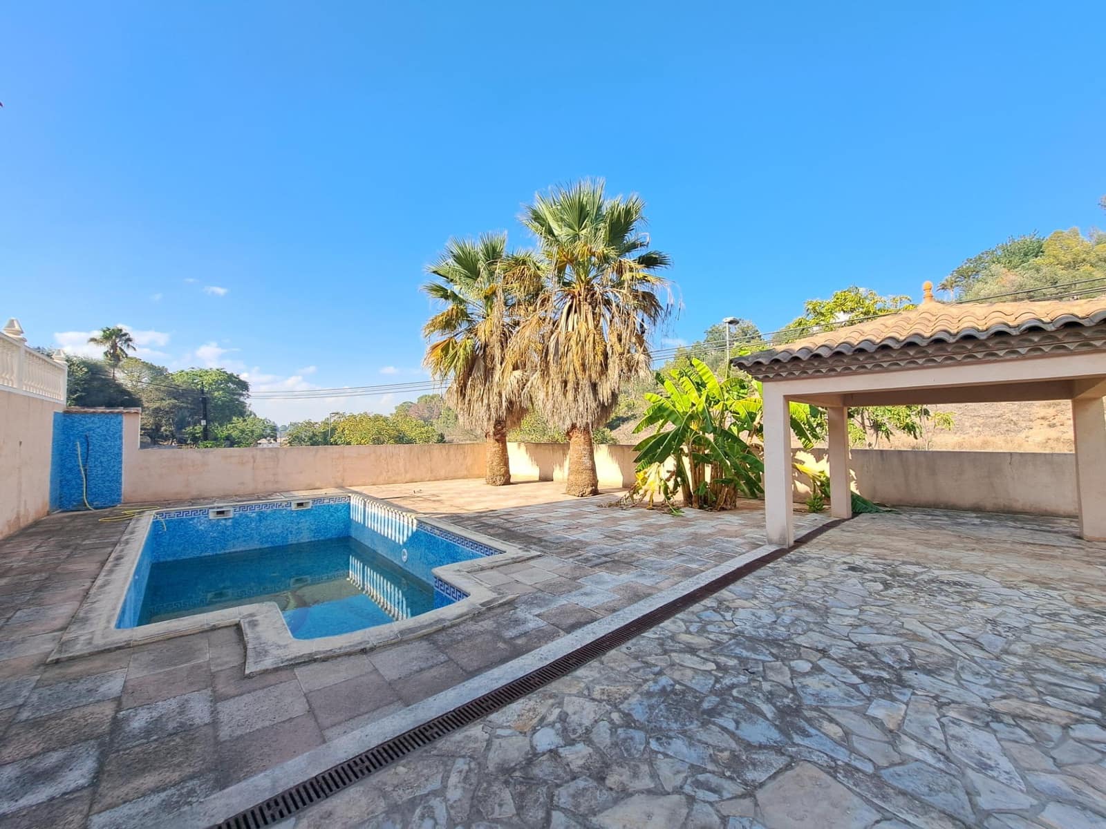 3 soveværelse Villa til salg i Alzira med swimmingpool garage - € 380.000 (Ref: 8615168)