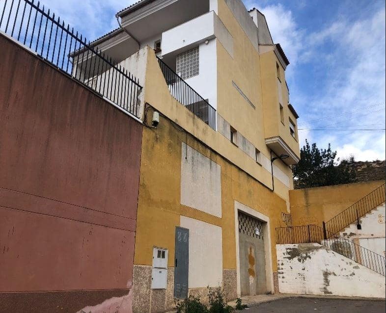 Kommersiell til salgs i Turis - € 45 000 (Ref: 8624192)