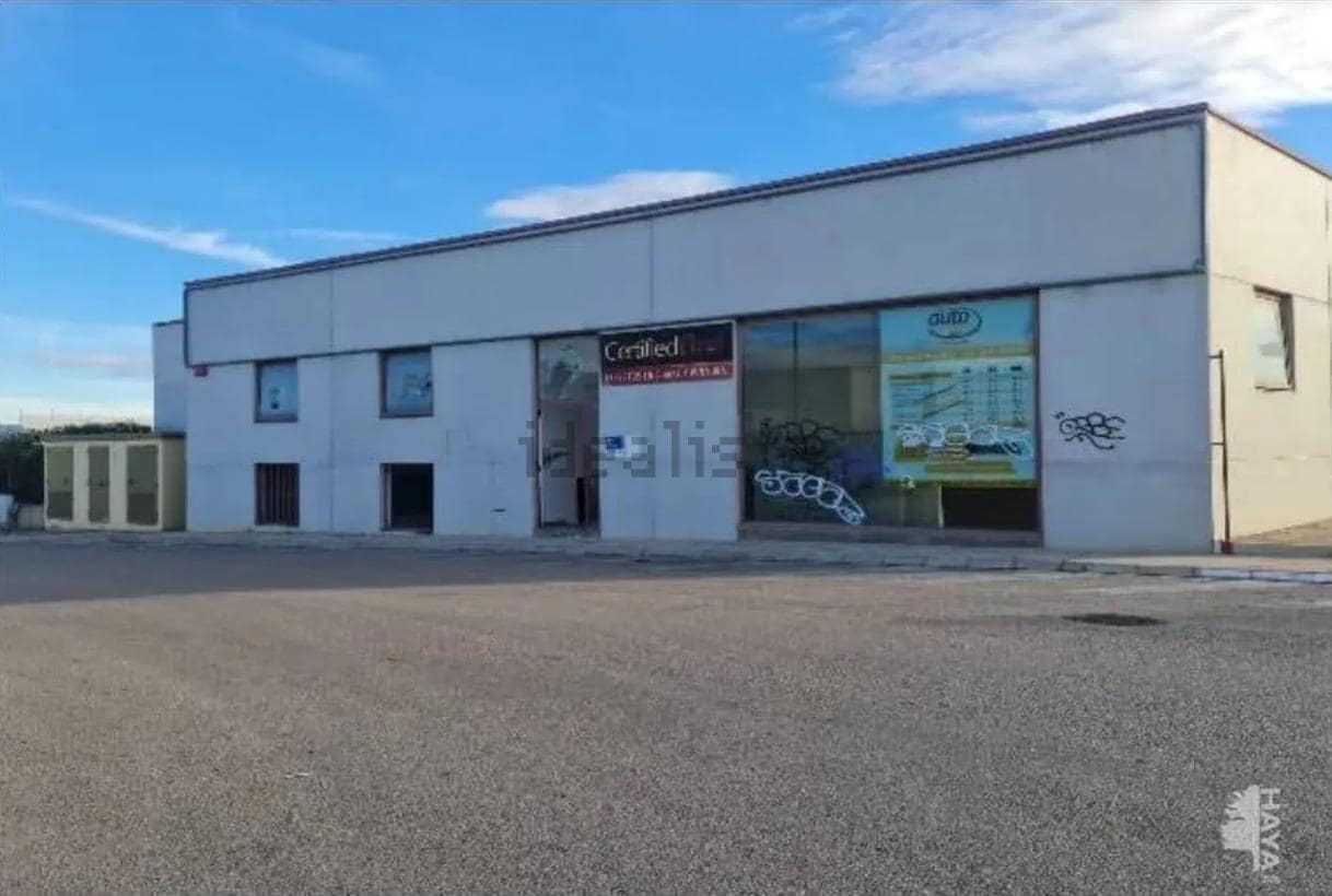Bedrift til salgs i Alzira med garasje - € 562 500 (Ref: 8663205)