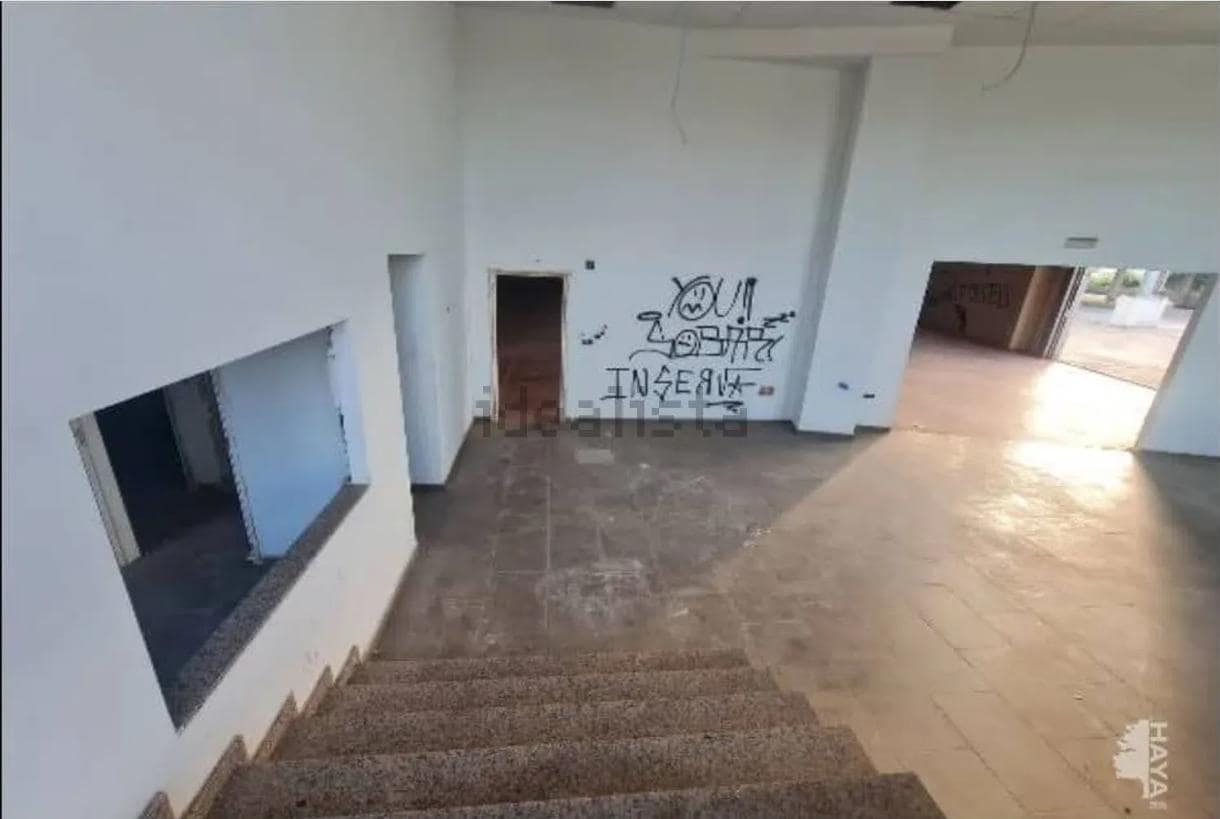 Bedrift til salgs i Alzira med garasje - € 562 500 (Ref: 8663205)