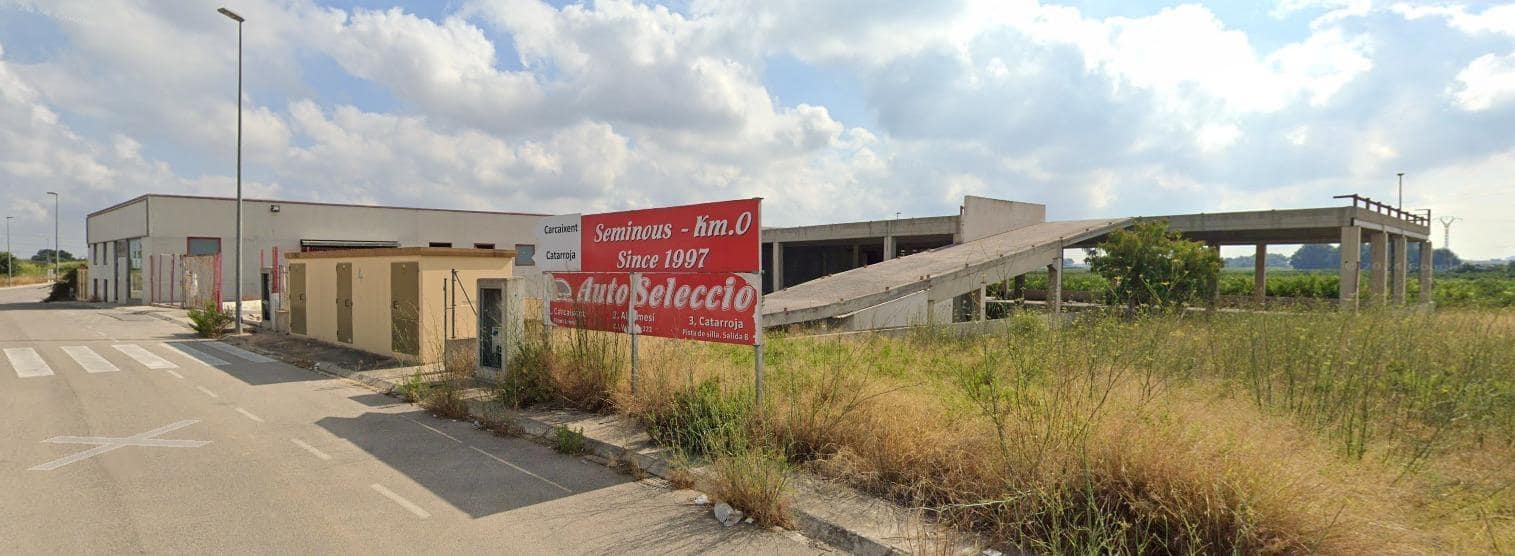 Bedrift til salgs i Alzira med garasje - € 562 500 (Ref: 8663205)