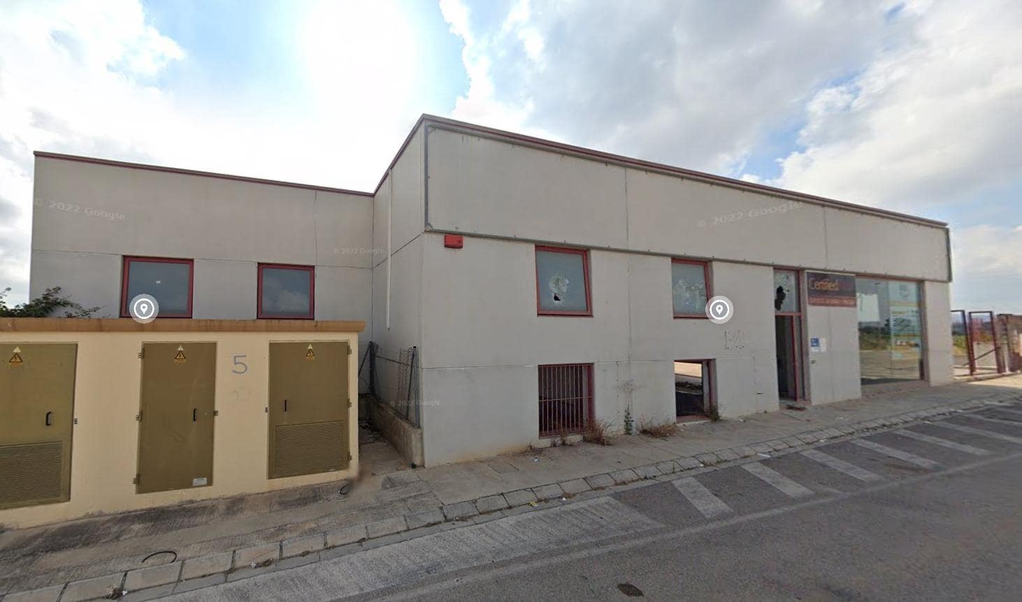Bedrift til salgs i Alzira med garasje - € 562 500 (Ref: 8663205)