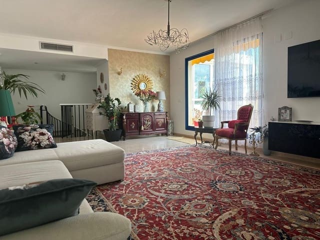 4 soveværelse Penthouse til leje i La Villajoyosa / Vila Joiosa med swimmingpool garage - € 2.900 (Ref: 8687772)