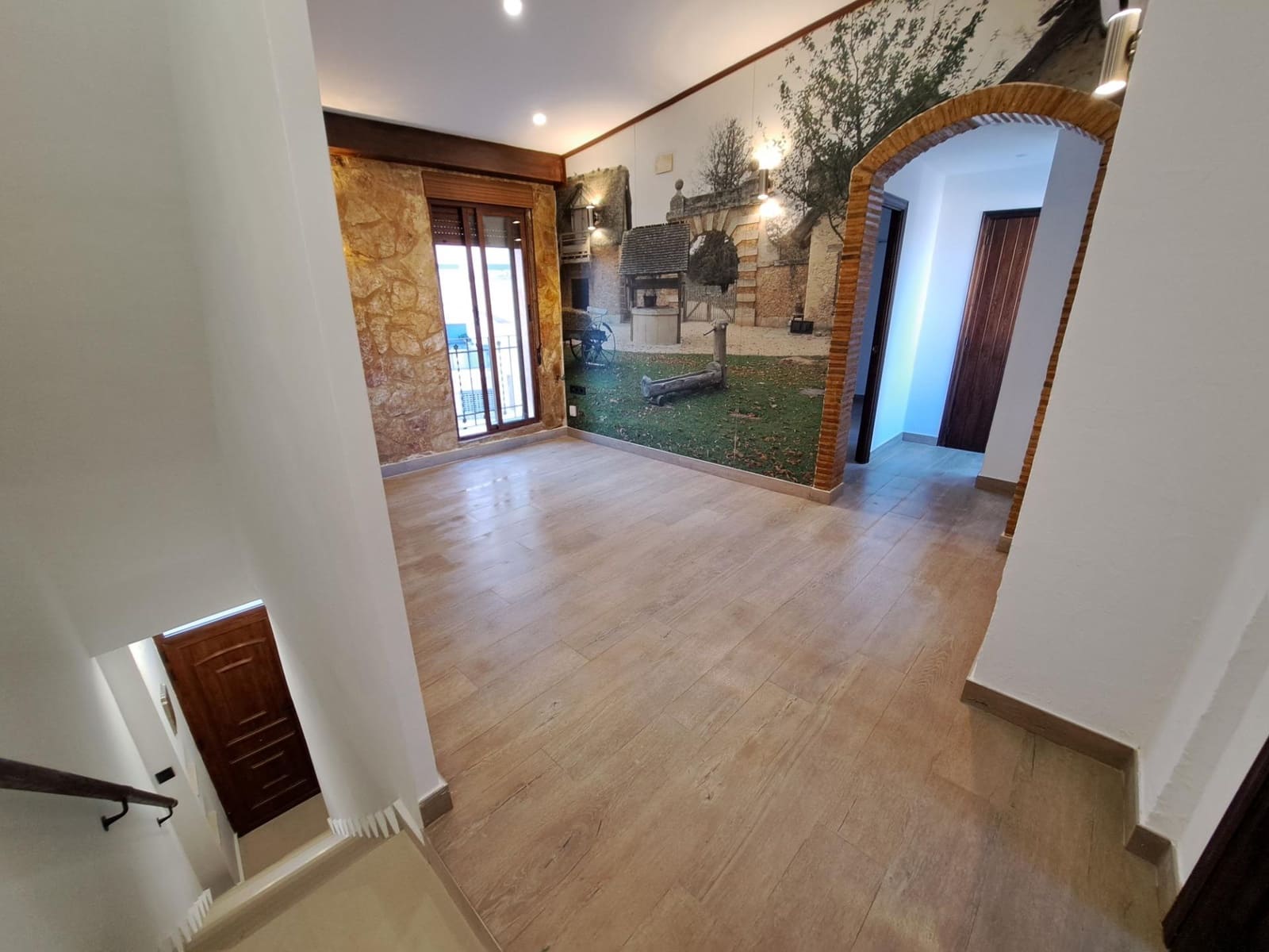 2 bedroom Apartment for sale in Alzira - € 105,000 (Ref: 8691267)