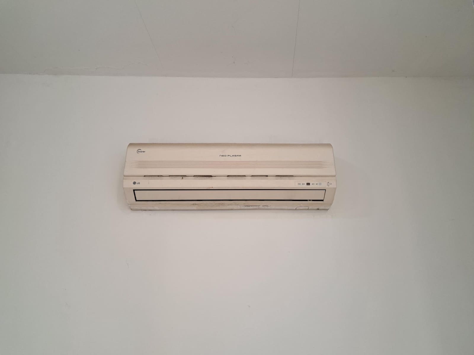 Comercial para venda em Alzira - 88 000 € (Ref: 8741754)