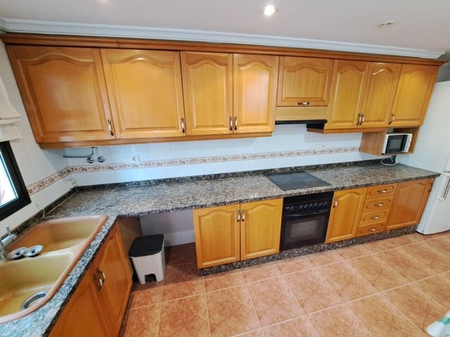 3 soveværelse Penthouse til salg i Alzira - € 168.000 (Ref: 8767284)