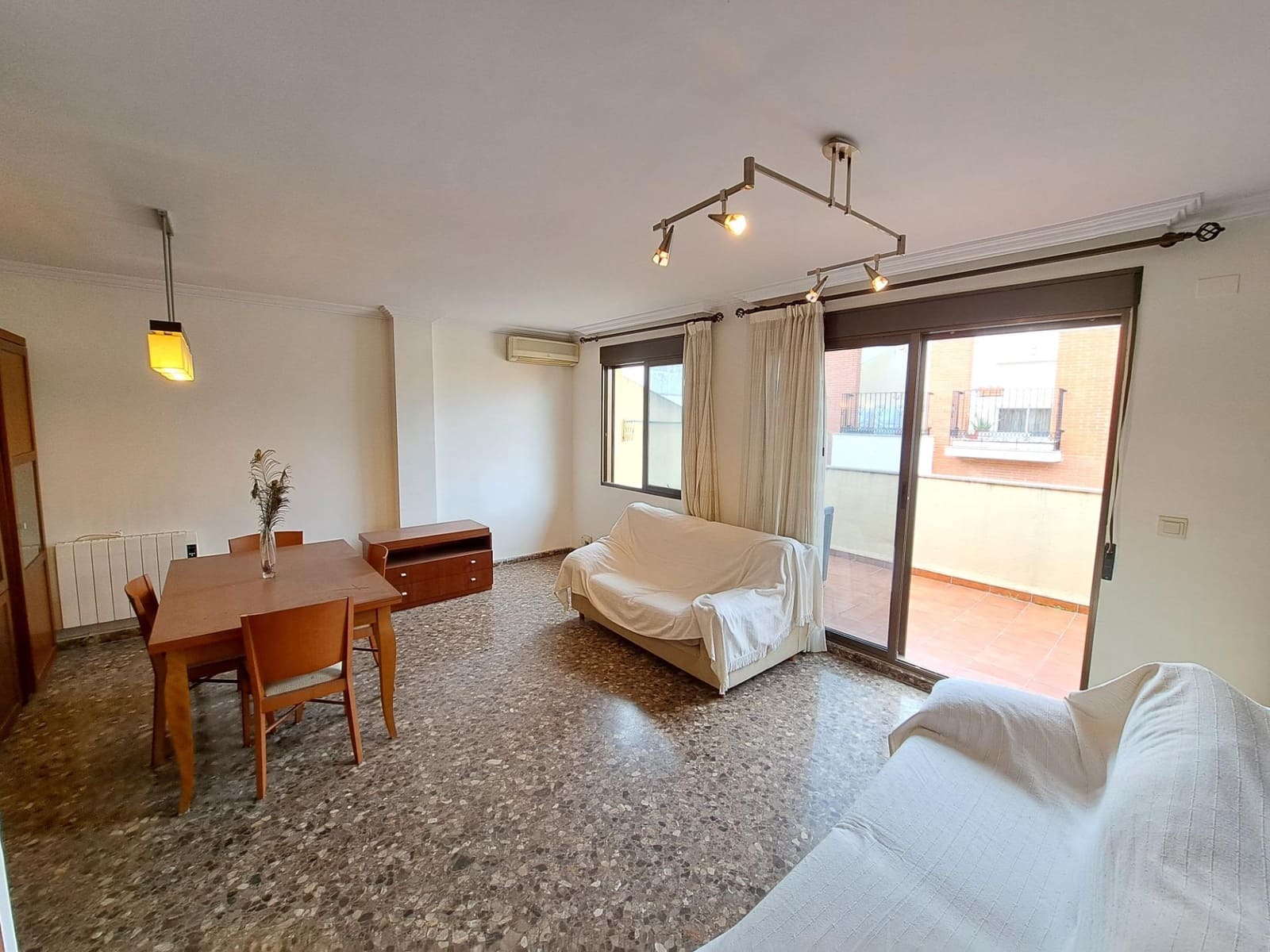 3 soveværelse Penthouse til salg i Alzira - € 168.000 (Ref: 8767284)