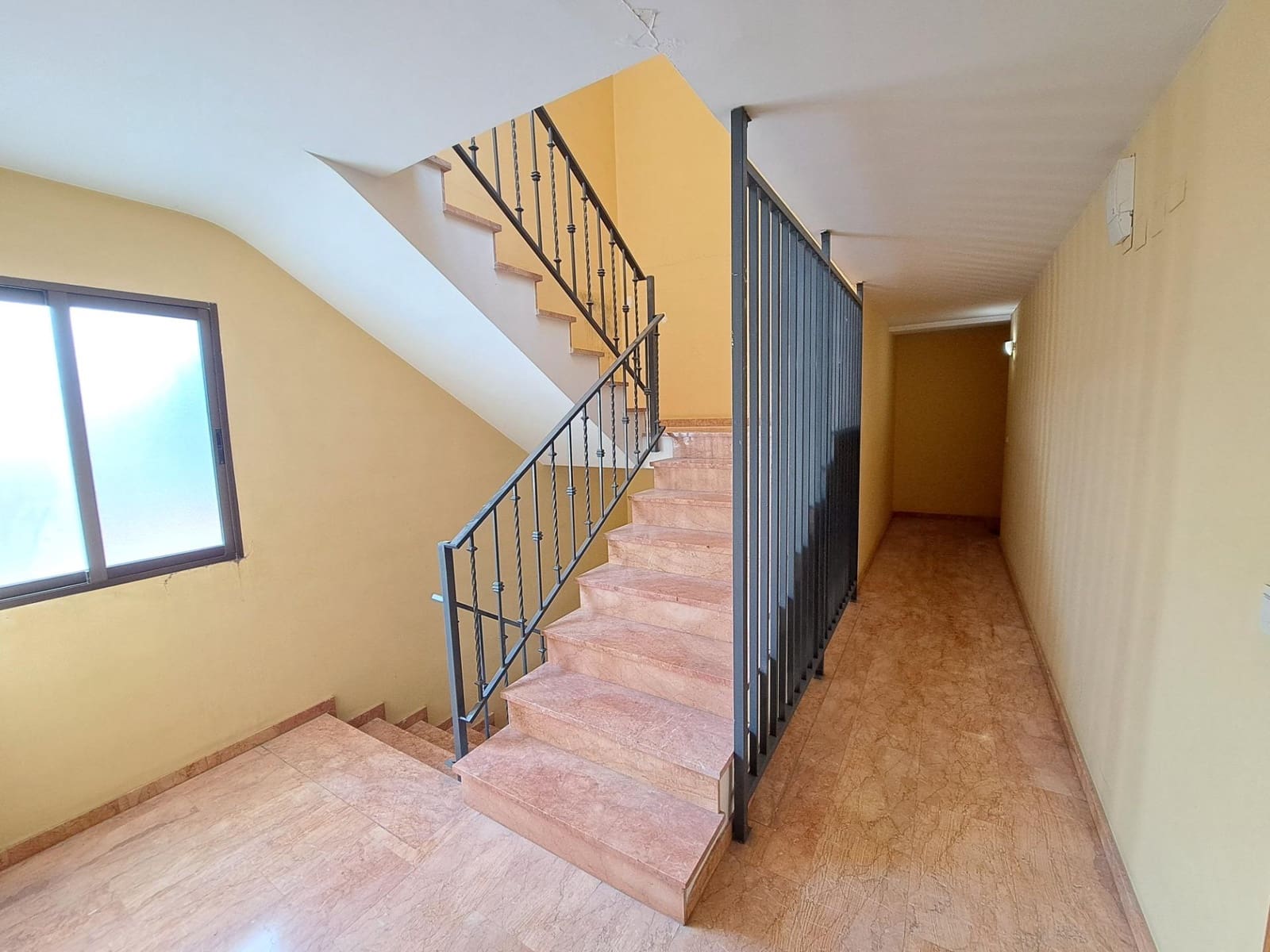 3 soveværelse Penthouse til salg i Alzira - € 168.000 (Ref: 8767284)