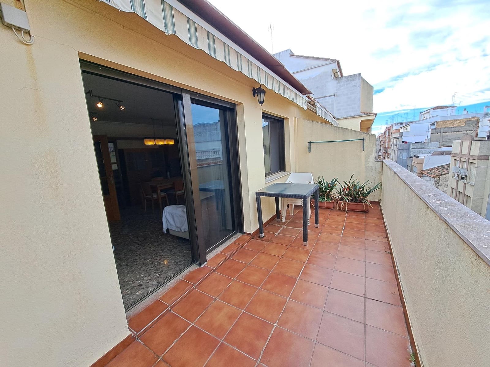 3 soveværelse Penthouse til salg i Alzira - € 168.000 (Ref: 8767284)