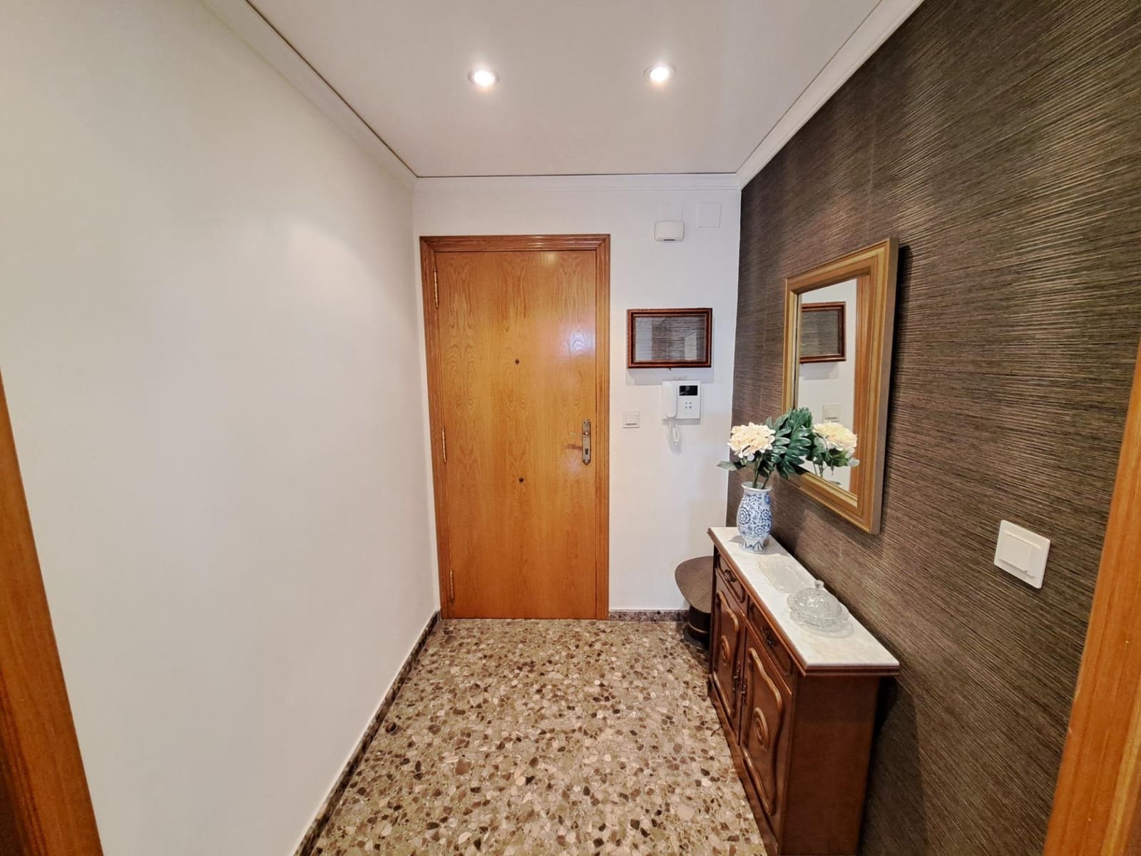 3 soveværelse Penthouse til salg i Alzira - € 168.000 (Ref: 8767284)