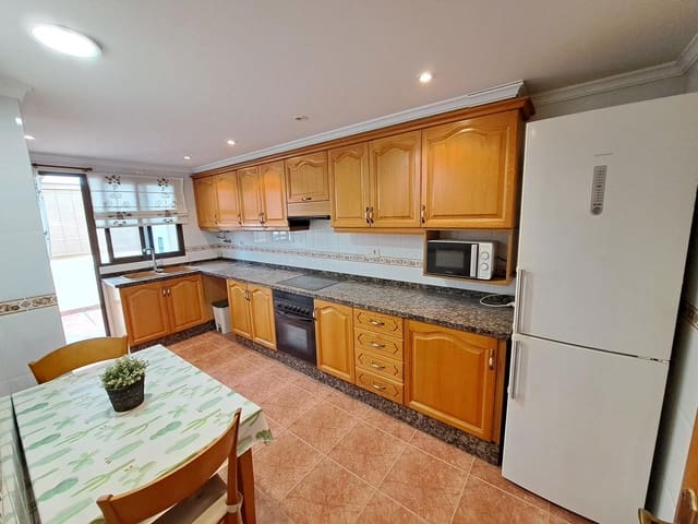 3 soveværelse Penthouse til salg i Alzira - € 168.000 (Ref: 8767284)