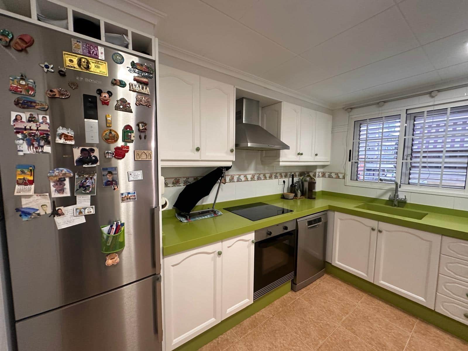 5 soveværelse Rækkehus til salg i Alzira med garage - € 325.000 (Ref: 8770550)